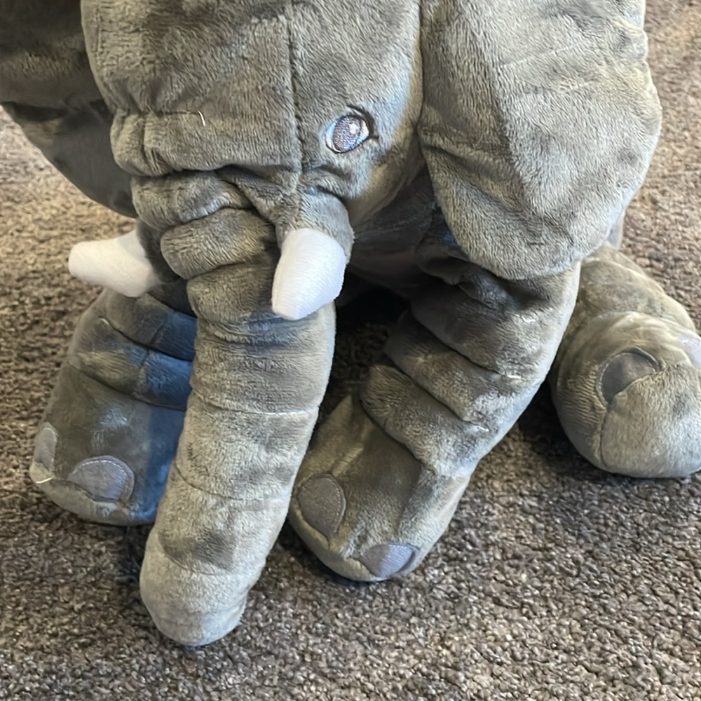 Like new! Plush elephant 🐘 - Picture 7 of 7